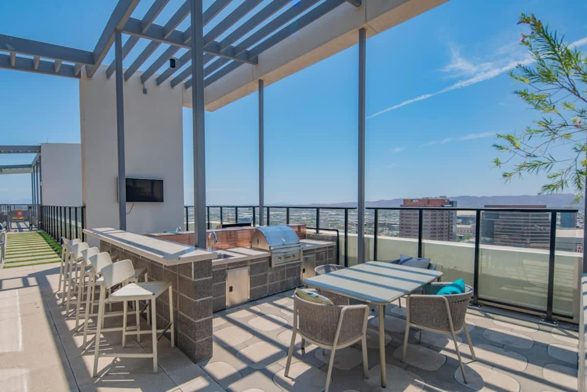 Apartmán Detailed 2Bd, Highrise Dt, Pool, Gym, Parking, Sleeps 8 Phoenix Exteriér fotografie