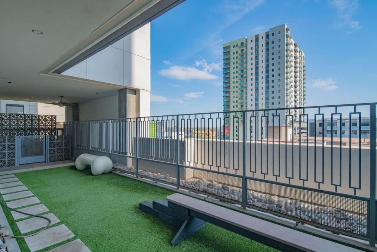 Apartmán Detailed 2Bd, Highrise Dt, Pool, Gym, Parking, Sleeps 8 Phoenix Exteriér fotografie