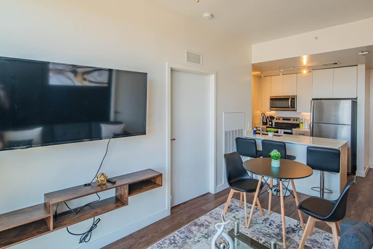 Apartmán Detailed 2Bd, Highrise Dt, Pool, Gym, Parking, Sleeps 8 Phoenix Exteriér fotografie