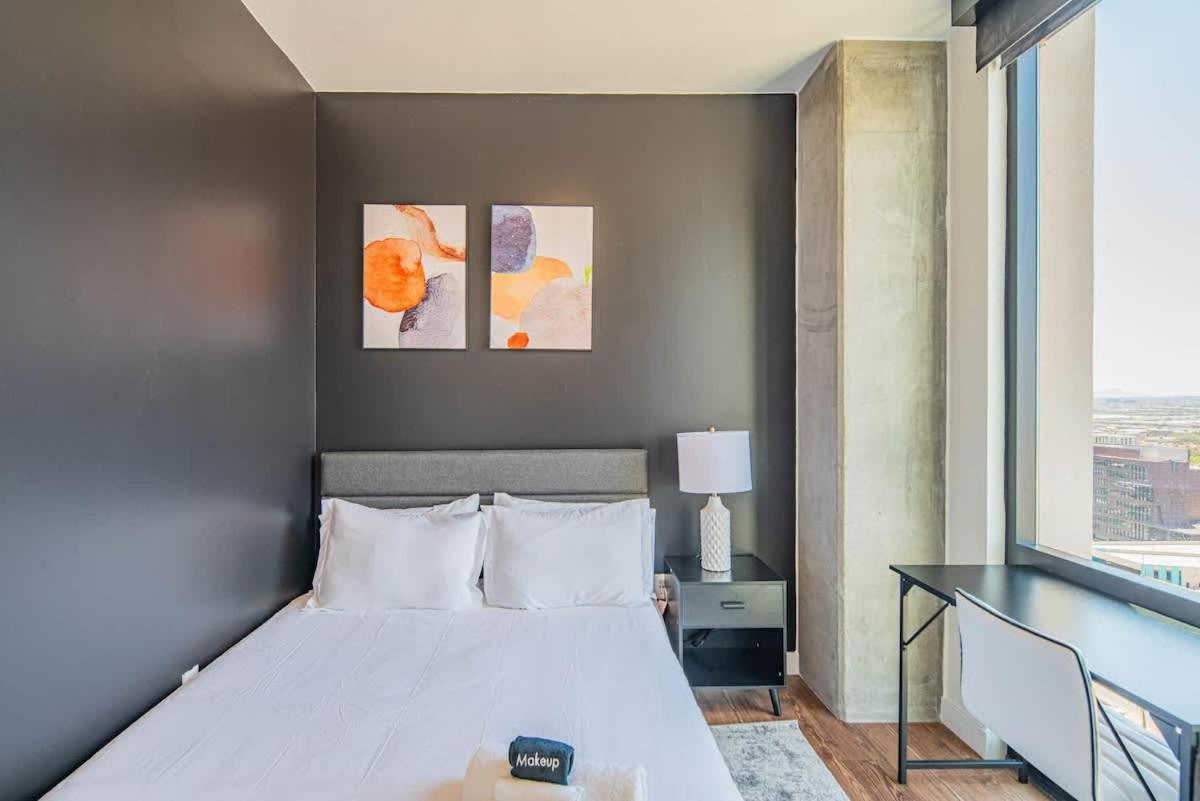 Apartmán Detailed 2Bd, Highrise Dt, Pool, Gym, Parking, Sleeps 8 Phoenix Exteriér fotografie
